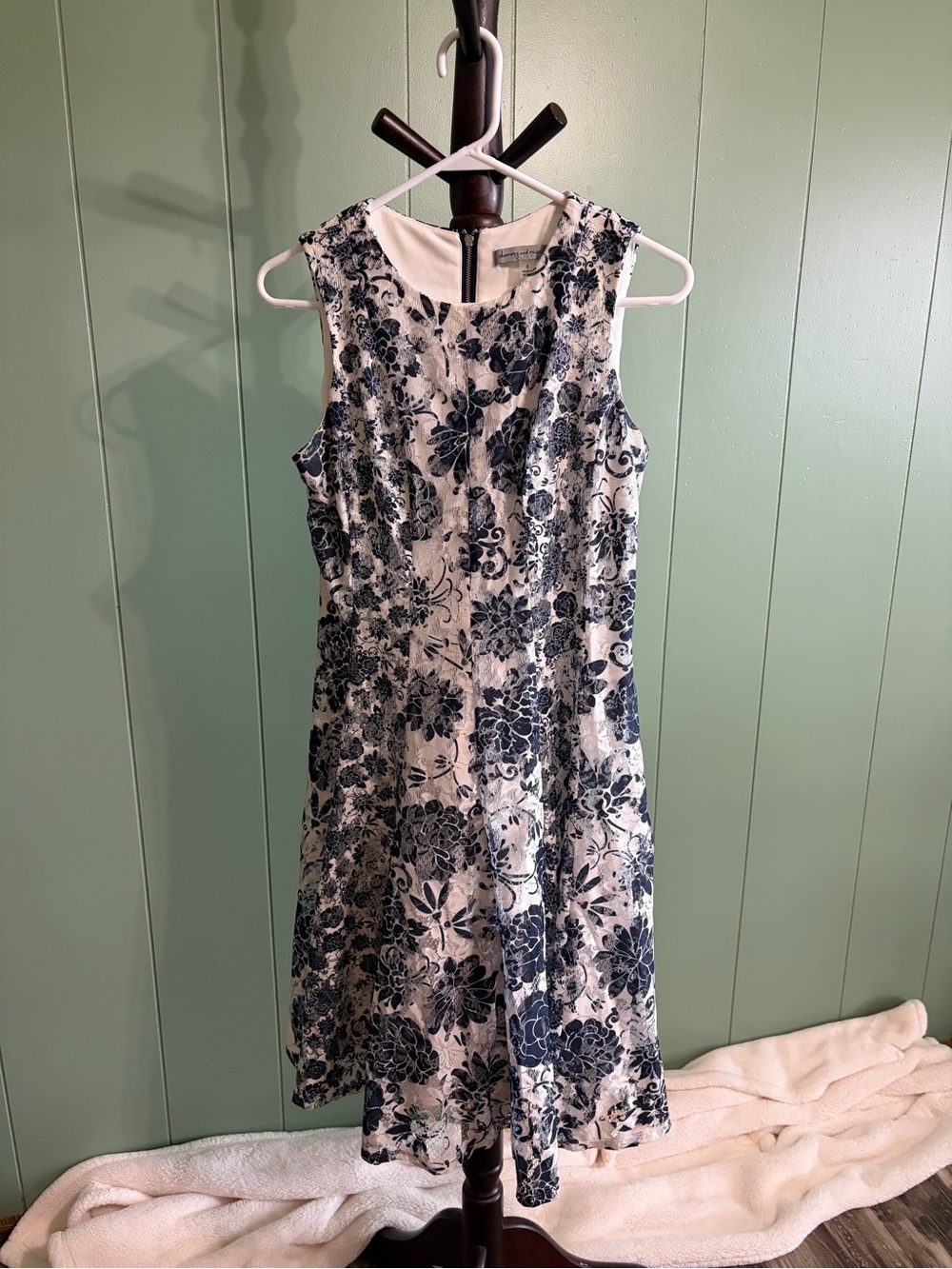 Danny & Nicole White Dress with Navy Floral Print